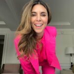 Jamie-Lynn Sigler Instagram - I'm wearing pink to let the world know: This is what the supermajority looks like and I feel our power more than ever. Women are the most powerful voting bloc in the country. And this November, we're showing up—with determination, with joy, and in pink—to cast our votes and demand a government that represents all of us. Together, we are unstoppable. #VotingSuitsYou. join me and post in pink! Get involved at argentwork.com/supermajority, or head to @argent to see more 💓💓💓