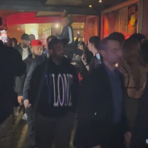Jamie Szantyr Instagram - Last night was a whole 🔥 vibe seeing @50cent at @shrinefoxwoods with my 2 favorite babes, @average___bitch__76 & @lalawhite32 🔥👀