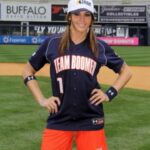Jamie Szantyr Instagram - Throwback to when I played ball at @yankees Stadium for the 4th Annual Bombers Boomer Broadway Softball Classic for Charity. This is run by Boomer Esiason and I played on his team with other celebrity guests and we played against The Wounded Warriors and some Yankee Alumni. This is probably one of the top coolest things I’ve ever done because anyone who knows me knows how much I love baseball and what a huge Yankee fan I am, so to play ball AT YANKEE STADIUM with some greats like El Duque, who is my top favorite pitcher of all time, and Charlie Hayes was a surreal experience.
