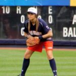 Jamie Szantyr Instagram - Throwback to when I played ball at @yankees Stadium for the 4th Annual Bombers Boomer Broadway Softball Classic for Charity. This is run by Boomer Esiason and I played on his team with other celebrity guests and we played against The Wounded Warriors and some Yankee Alumni. This is probably one of the top coolest things I’ve ever done because anyone who knows me knows how much I love baseball and what a huge Yankee fan I am, so to play ball AT YANKEE STADIUM with some greats like El Duque, who is my top favorite pitcher of all time, and Charlie Hayes was a surreal experience.