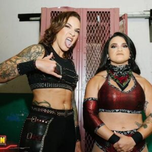 Jamine Benitez Instagram - Well behaved women rarely make history, time to be on our WORST behavior 😤

🇵🇷🪓x 🇨🇺💎

📸 @brainbuster_ 
#aew #aewwrestling
#aewcollision #aew_dynamite
#aewrampage 

#OGBADASS 

@let.repost with 
@diamantelax