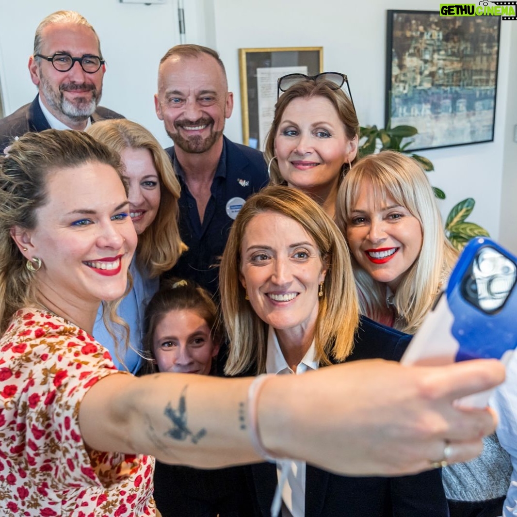 Jana Kovalčiková - 3.8K Likes - By voting in June’s #euelections2024, we are not only protecting and promoting democracy, but we are deciding the direction that we want Europe to take in the next 5 years. It is about ensuring a safer, fairer, and more equal Europe for all.
I enjoyed discussing all of this with a number of Slovak actors, presenters and editors, together with President @zuzana_caputova. Thank you for helping us to get the message across: #využisvojhlas #useyourvote 🇪🇺🇸🇰