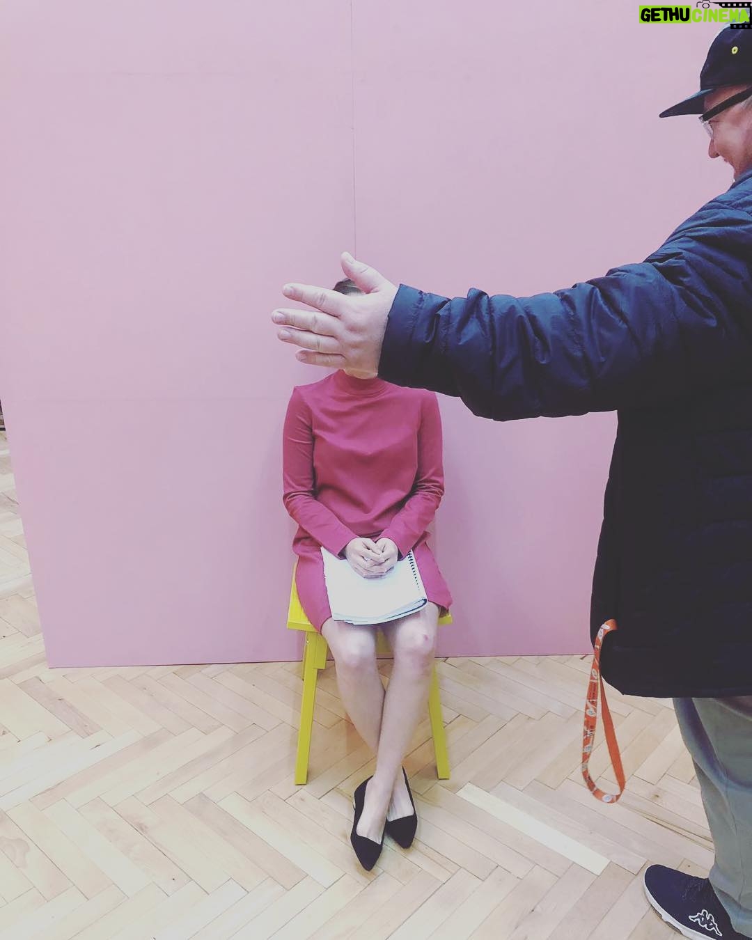 Jana Kovalčiková - 4.2K Likes - #edu.art #rukaroka #komediaroka #potľeskjenasavyplata @eduard.kudlac @planetazazitkov