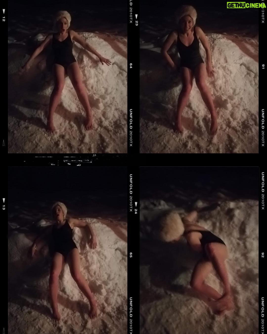 Jana Kovalčiková - 5.8K Likes - Kade tade, do kade a späť #otuzilecjana #horuckasobotnajsejnoci - najlepšia zima tohto roku🤸🏼♀️🤸🏼♀️🤸🏼♀️- s @adamgranak na potulkách slovenskoooom 🦶🏻🦶🏻🦶🏻