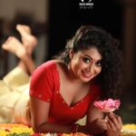 Janaki Sudheer Instagram - ❤️❤️❤️ Still @girishambadi Makeover @makeover_beauty__ #instagood #instafashion #instamood #instalike #instadaily #instagram #instamood #picoftheday #pictureoftheday #happiness #happy #photooftheday #postoftheday #love #onam #janakisudheer #modelsofinstagram #modelsofkerala #bigbossmalayalamseason4 #bigbossmalayalam #enjoylittlethings #smile #peace