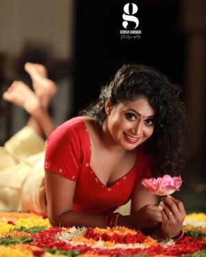 Janaki Sudheer Instagram - ❤️❤️❤️

Still @girishambadi 
Makeover @makeover_beauty__ 

#instagood #instafashion #instamood #instalike #instadaily #instagram #instamood #picoftheday #pictureoftheday #happiness #happy #photooftheday #postoftheday #love #onam #janakisudheer #modelsofinstagram #modelsofkerala #bigbossmalayalamseason4 #bigbossmalayalam #enjoylittlethings #smile #peace