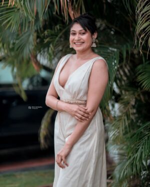 Janaki Sudheer Instagram - I'm nicer when I like my outfit😊

📷 @ebin_ambattu 
👗 @jez_fio 
💄 @mua_alisha_official 

#insta #instagood #iamonmyway #instalove #instafashion #instadaily #instalike #instamood #loveyouall #lifechanging #malayalamcinema #modelsofkerala #modelsofinstagram #bigbossmalayalam #bigbossmalayalamseason4 #photooftheday #possitivevibes #pictureoftheday #sexy #selflove #smilemore #malayalam #janakisudheer #janakisudheerarmy #ebinambattu #enjoylittlethings