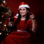 Janaki Sudheer Instagram - Merry Christmas 🎅 🎄 #picoftheday #photooftheday #pictureoftheday #merrychristmas #happiness #vibes_of__kerala #modelsofinstagram #modelsofinsta #modelsofkerala #bigbossmalayalam #bigbossmalayalamseason4 #janakisudheer #instagood #instafashion #instalike #instadaily #mood #cute #enjoylittlethings #iamonmyway
