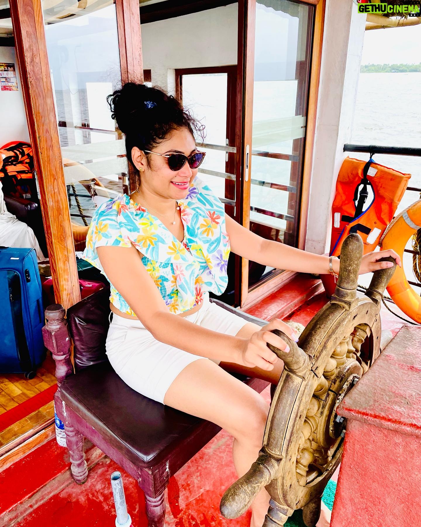 Janaki Sudheer Instagram - Alappy vibes❤️ #alappuzha #explore #enjoy #enjoylittlethings #enjoyment #happiness #love #peace #iamonmyway #instagram #instagood #instadaily #instamood #janakisudheer #modelsofinstagram #modelsofkerala #picoftheday #postoftheday❤️ #vibes #bigbossmalayalam #bigbossmalayalamseason4 #travel #traveling #enjoylife #enjoylittlethings