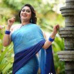 Janaki Sudheer Instagram - Find a reason to smile every day. #picoftheday #photooftheday #postoftheday #explore #enjoylittlethings #enjoylife #iamonmyway #loveyourself #instagood #instalove #instafashion #instadaily #instalike #instamood #bigbossmalayalam #bigbossmalayalamseason4 #actress #modelsofinstagram #modelsofkerala #janakisudheer #beauty #smile
