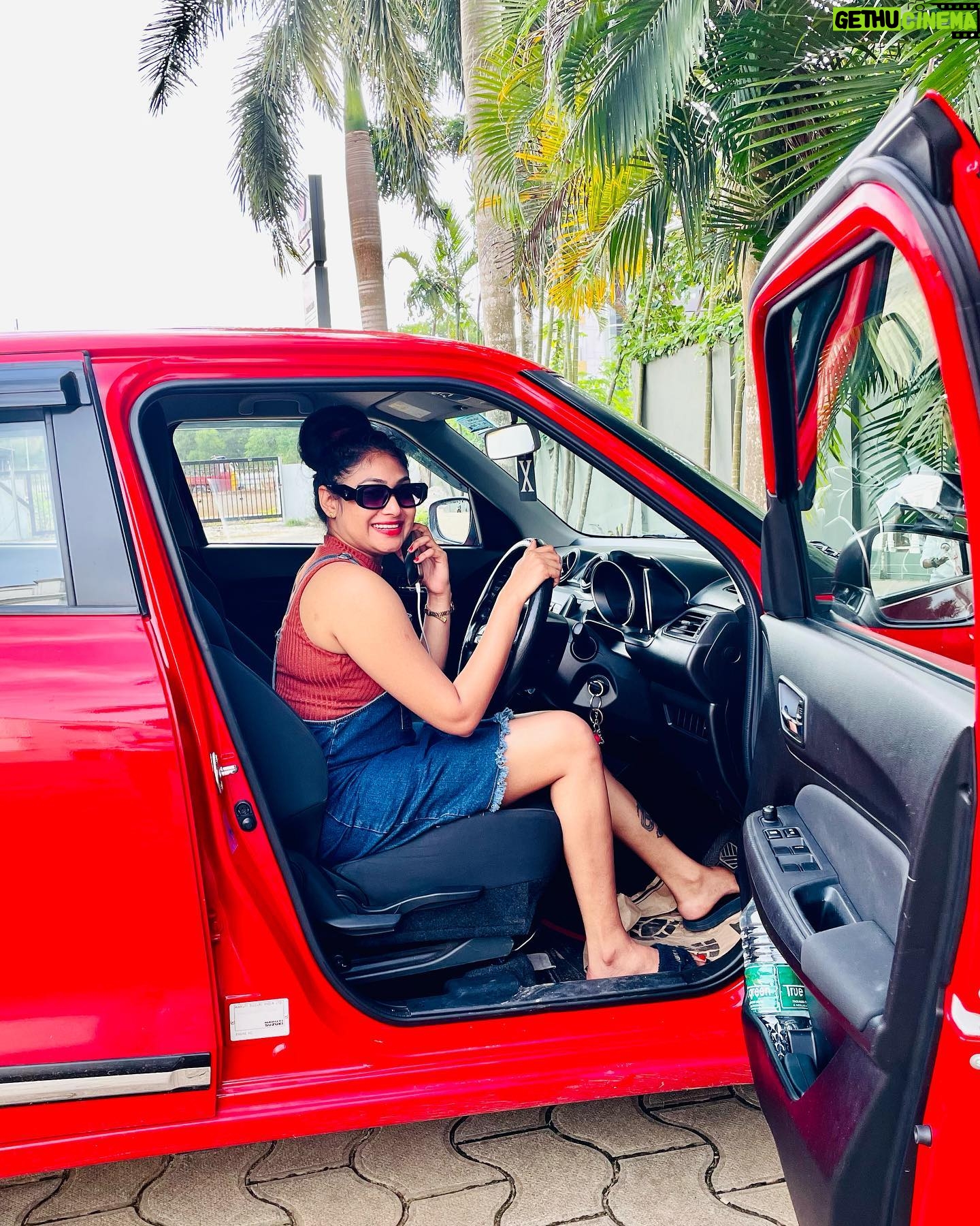 Janaki Sudheer - 2.8K Likes - There’s a lot of tension. But it all goes off when I drive my car.
#instagood #instagram #instadaily #swift #drive #hairstyles #happiness #love #peace #smile #onmyway #janakisudheer #modelsofinstagram #modelsofkerala #love #bigbossmalayalam #bigbossmalayalamseason4 #vibe #mallu #outfitoftheday #outfits #enjoylittlethings #enjoylife #peace