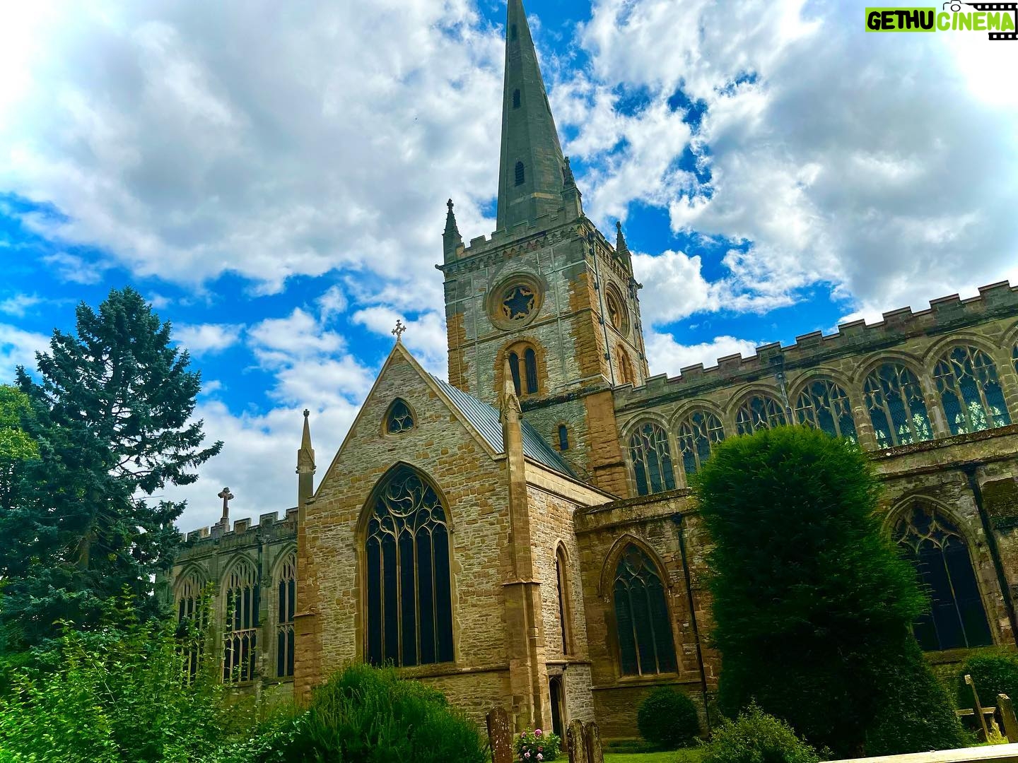 Jane Lynch - 7.9K Likes - I’ve been a scholar. For the last three weeks. At @oxford.university @mertonoxford. Here’s the proof. The next photo is of @holytrinitychurchstratford where Shakespeare is buried. It’s in #stratforduponavon where he was born, lived and died.