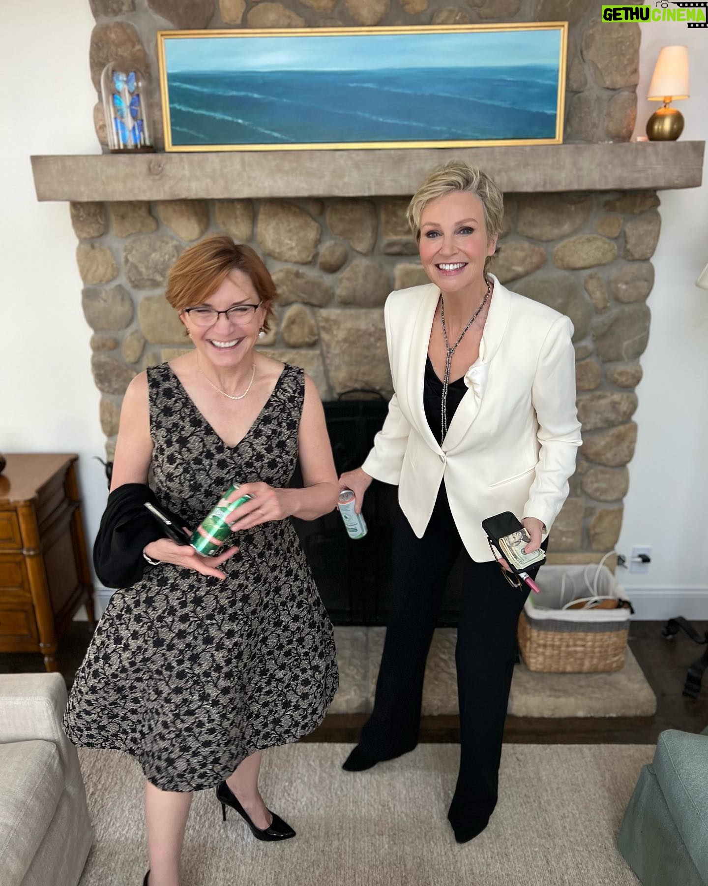 Jane Lynch - 17.8K Likes - We’re goin’ to the Creative Emmy’s! (Makeup by the miracle worker @theycallmeamyh)