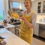 Jane Lynch Instagram - I’m at it again. Lemon bars! Happy New Year, everyone!