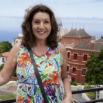Jane McDonald Instagram – New Series: The Canary Islands with Jane McDonald – starts this friday. 
Join me on my island-hopping adventure across the Canaries, where I’ll be discovering the hidden treasures that each destination has to offer. Starting in Tenerife, I’ll be staying in Playa de las Americas and heading up Mount Teide by cable car. I’ll be tasting the Canarian banana, visiting the old town of La Oratava, visiting Siam Park, and taking a day trip to neighbouring island La Gomera! 
Episode 1: Friday 5th January 9pm on Channel 5.