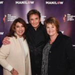 Jane McDonald Instagram - Had a fabulous evening with family and friends at the London Palladium watching the wonderful @barrymanilowofficial perform - what an absolutely fantastic show!! With Sue, my brother Tony, sister Wendy, Mark Worral and Andy Hawkins.