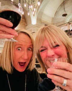 Jane Moore Instagram - A quiet night (yeah right) with @the_mcgiff putting the world to rights. Cheers!