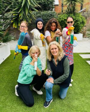 Jane Moore Instagram - When your house sale falls through on the week of exchange and your mates come round with their dusters to help you clean it ready for viewings again…❤️ #JanesAngels #sisterhood #friends #glamsquad