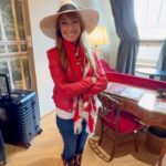 Jane Seymour Instagram - Bonjour from Beaune! 🍷 Arrived in the picturesque town of Beaune and staying here at the beautiful Hotel Le Cep.⁣ ⁣ The town is rich in history, including the famous Hospices de Beaune, adding so much charm to this visit! This historic region is known for its incredible wines. 🍇 ⁣ ⁣ Harry would really love it here, too! 😅💗