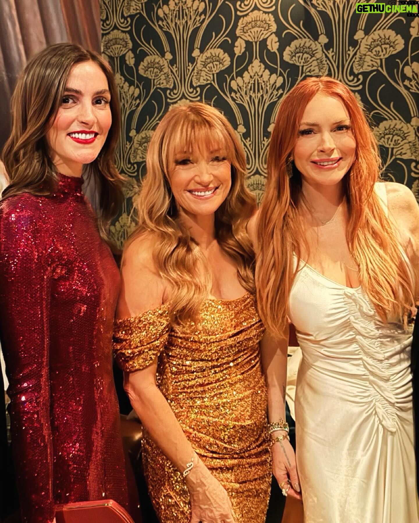 Jane Seymour - 4.6K Likes - Sláinte! 💚 Had a great time at the #IrishWish premiere! Here are some after party pics with @lindsaylohan and @aliana, @janeendamian (our talented director), and the whole Lohan crew! Mark your calendars for March 15th! @netflixfilm
