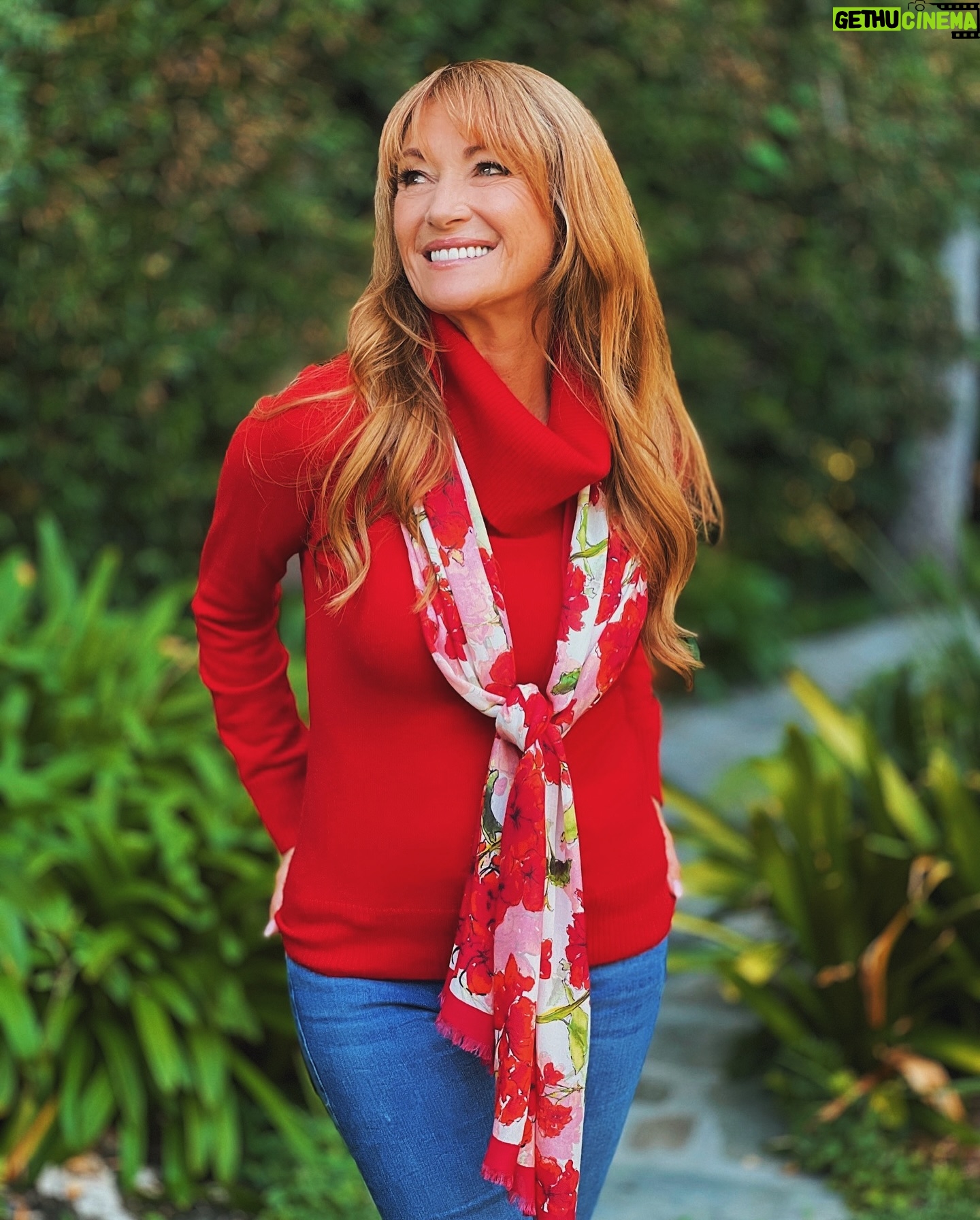 Jane Seymour - 5.4K Likes - Happy first official spring #OpenHeartsSunday! 😊🌸 May the beauty of this new season remind you of the beauty within yourself. Wishing you love, strength, and growth. 🫶