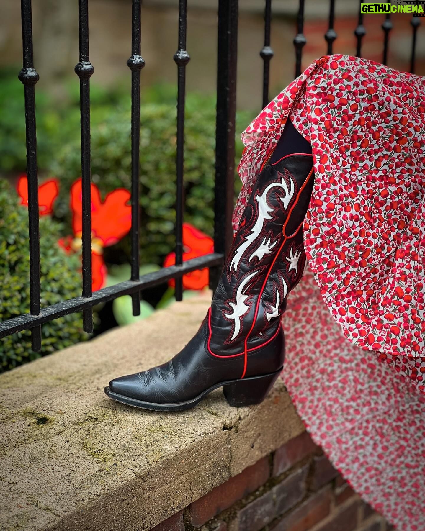 Jane Seymour - 7.6K Likes - Introducing The “Open Hearts by Jane Seymour®” our collaboration with Dixon Boots! 🤠 It is a timeless limited edition cowgirl boot designed by… me!
Inspired by my personal journey of heartbreak, healing and discovery, these boots carry the powerful message of the Open Hearts philosophy. A beacon of hope, resilience, and the beauty of maintaining an open heart through life’s trials and triumphs.
In this special release of only 100 limited edition boots, 20 lucky buyers at random will receive
“The Open Hearts by Jane Seymour® Boots” personally signed by me.
With every purchase, you have the chance to receive an autographed meaningful piece of art crafted to last a lifetime.
Pre-Order yours today at JaneSeymour.com!