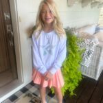 Janelle Pierzina Instagram - And they’re off!! First Day of School! 🍎 Violet 6th Lincoln 4th Stella 3rd