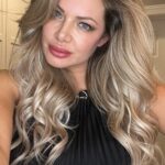 Janelle Pierzina Instagram - I’m loving my Dyson Airwrap. Worth every penny. 😍#dyson #airwrapdyson #airwrap