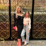 Janelle Pierzina Instagram - Vegas Nights. ♠️ ♦️ 🎰 with my sister and Violet