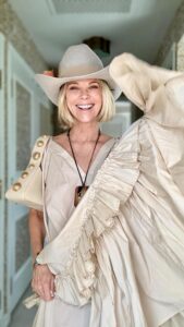 Actress Janet Gunn HD Instagram Photos and Wallpapers June 2024
