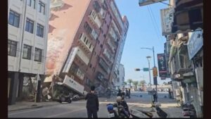 Janet Hsieh Instagram - Today Taiwan experienced the biggest earthquake we've had in 25 years. Thank you to everyone messaging to see if we are ok! 🙏🏻🙏🏻 I hope and pray the people affected by this are safe and sound. 謝謝大家的關心。希望花蓮跟其他的有被影響的朋友們平安。我們一起加油！