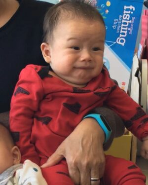 Janet Hsieh Instagram - For my birthday this year, I spent the first 15 minutes laughing at this series of photos of my mom with Egan and his buddies when he was a baby.... My present to you now. 我今年的生日先花了15分鐘笑到肚子痛。送給大家以前我媽媽跟Egan的照片系列。