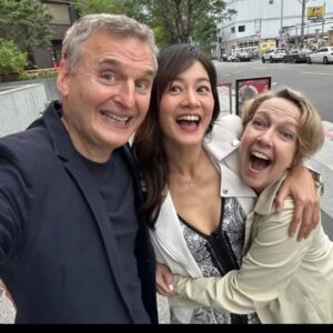 Janet Hsieh Instagram - Two of my favorite people❤️😍❤️😍!!!! Somebody Feed Phil Season 7 out now!!! I FINALLY GOT TO FEED PHIL! 《環球饗宴：菲爾來吃飯》終於來台北了！！！ 趕快去Netflix看啊啊啊！ @phil.rosenthal @monicahoranrosenthal