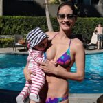 Janet Hsieh Instagram - Random working mom photos. And a thirst trap 🥤🪤🤤 媽媽各種工作照。最後會寶寶會流口水🤤🤤😂😂