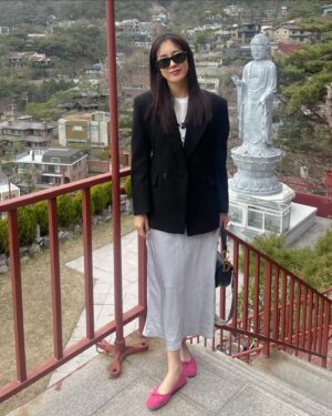 Jang Ga-hyun Instagram - 춥다🤪