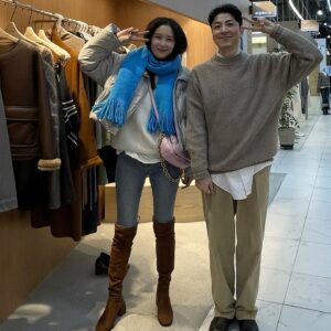 Jang Ga-hyun Instagram - #어텀베이지 👗👚👖