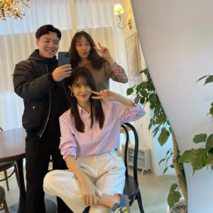 Jang Ga-hyun Instagram - #제니플레이스 외출하다! 🥰
