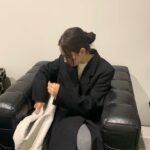 Jang Hui-ryeong Instagram - 🖤