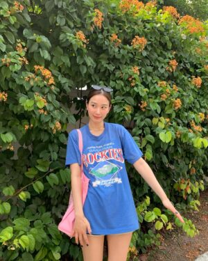 Jang Hui-ryeong Instagram - 좋다🩷