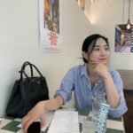 Jang Hui-ryeong Instagram - 요즘 검정머리🖤