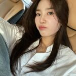 Jang Hui-ryeong Instagram – 오랜만에 셀카..🖤