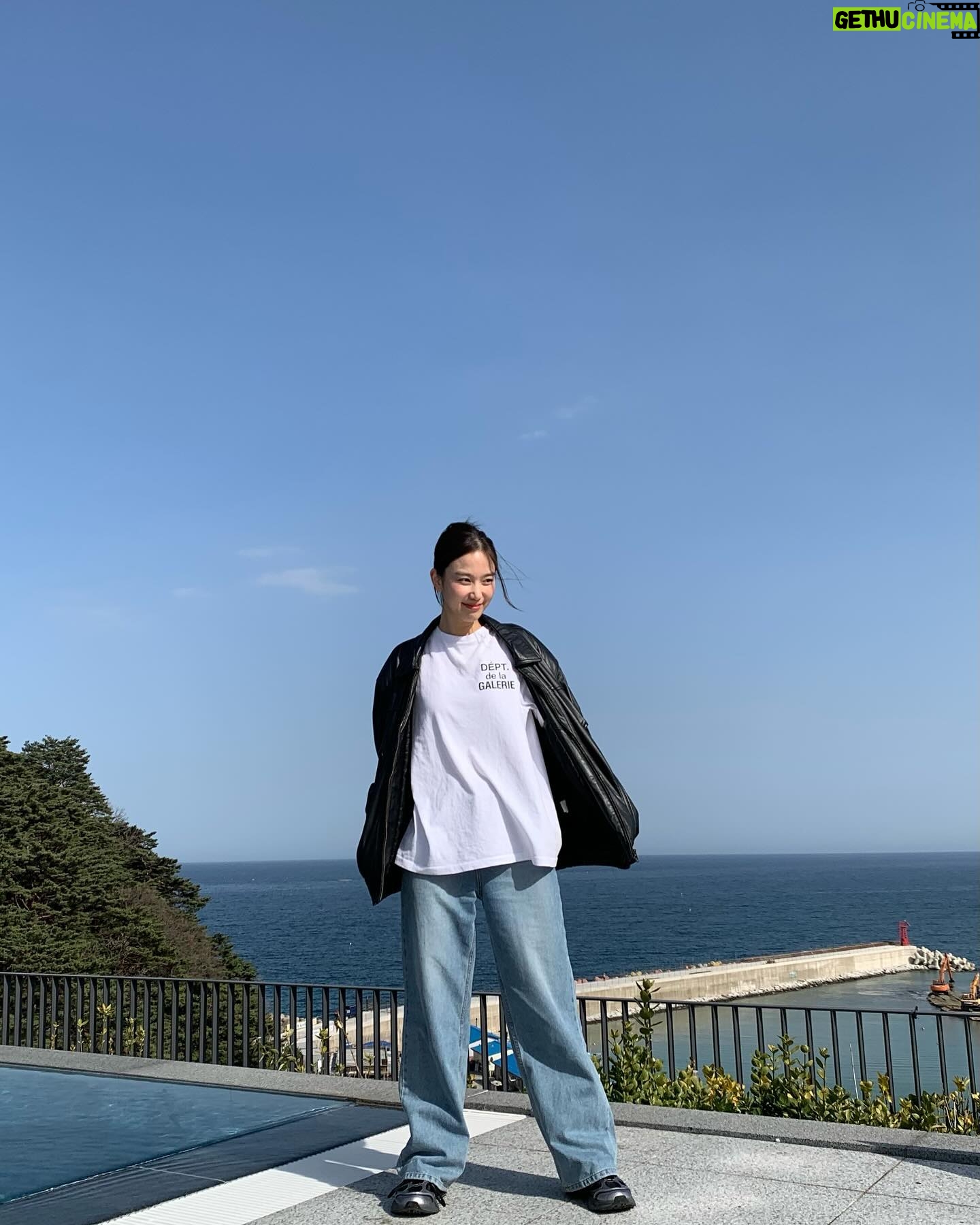 Jang Hui-ryeong Instagram - @mlbkorea #광고#MLB신발#MLB에이스러너 4/5일 출시🖤