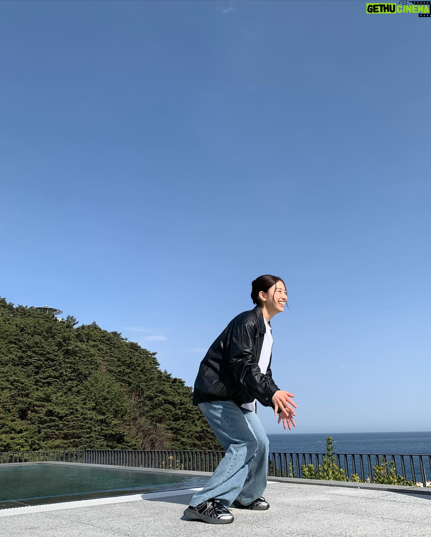 Jang Hui-ryeong Instagram - @mlbkorea #광고#MLB신발#MLB에이스러너 4/5일 출시🖤