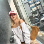 Jang Ye-eun Instagram - 1 or 2 or 🕶️ ?