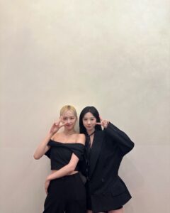 Jang Ye-eun Instagram - Fav season 📸
