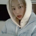 Jang Ye-eun Instagram - 나만 춥나👀