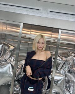 Jang Ye-eun Instagram - ✨