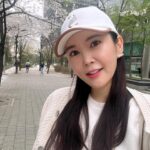 Jang Young-ran Instagram - 아 속이 시원하다. 😅🤣🤣 이제 편하게 정면사진 올릴 수 있겠네요😆💕 어찌나 답답했는지요😅 그동안😝 썬글라스 쓴 모습 뒷모습만 올리기 답답했어요😅😆 몬가 달라진거 같다구요?😊😆 글쎄요😂 #쉿비밀얘기는 #에이급장영란 유튜브에서 꼭 확인해 주세요💕🙏 #구독좋아요꼭부탁드려요💓💓🥹🙏 #장영란그램💕 #에이급장영란화이팅💓💓💪🏻