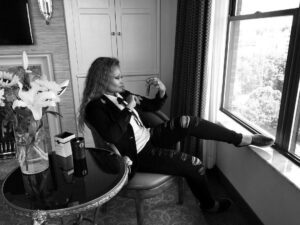 Janice Bryant Howroyd Instagram - The month of February is about embracing Love - Valentine’s Day AND about embracing togetherness - Black History Month. Wherever we are in the world, let’s ensure it’s about respect for our neighbors across the globe!