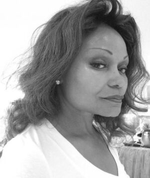 Janice Bryant Howroyd Instagram - It's a brand new day filled with endless possibilities. Trust your instincts, follow your passion, and make magic happen! You got this!